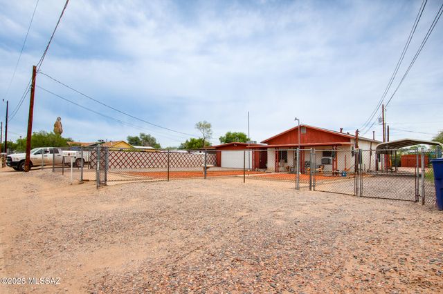 1749 W Higgins Lane, Tucson, AZ 85705