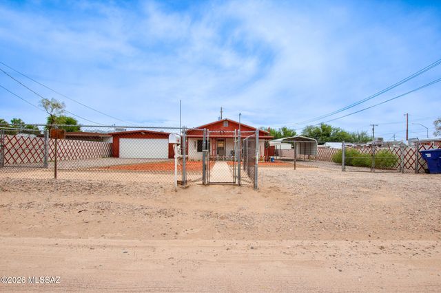 1749 W Higgins Lane, Tucson, AZ 85705