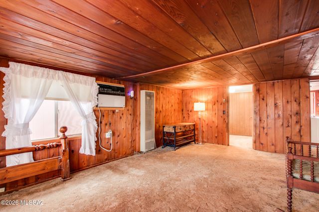 1749 W Higgins Lane, Tucson, AZ 85705