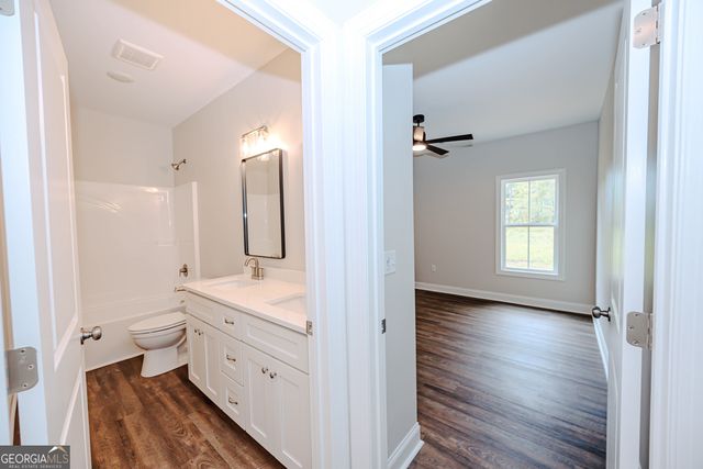 905 Sweet Magnolia Circle, Dublin, GA 31021