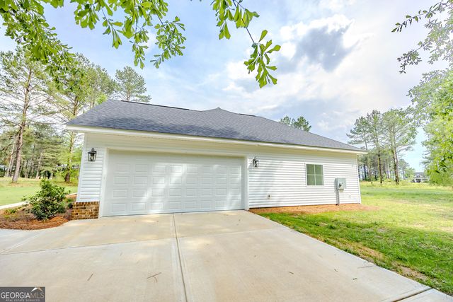 905 Sweet Magnolia Circle, Dublin, GA 31021