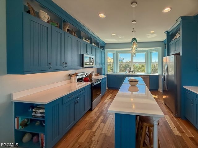 4460 Smugglers DR, Upper Captiva, FL 33924