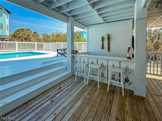 4460 Smugglers DR, Upper Captiva, FL 33924