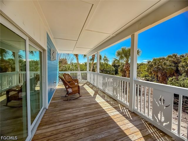 4460 Smugglers DR, Upper Captiva, FL 33924