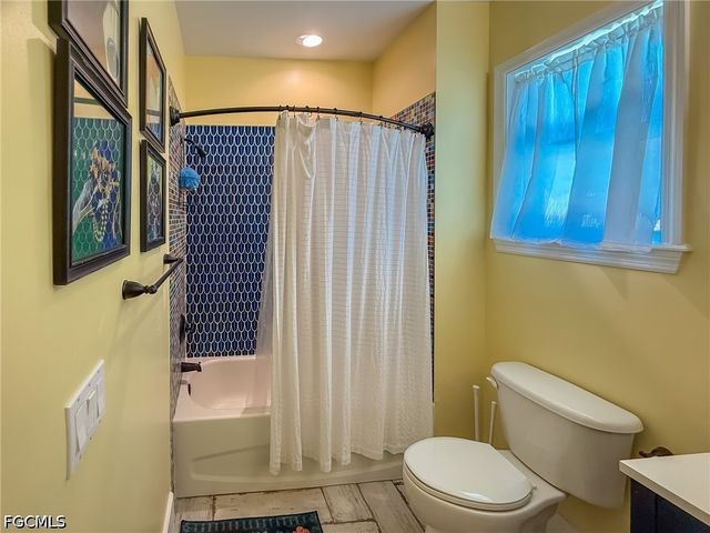 4460 Smugglers DR, Upper Captiva, FL 33924