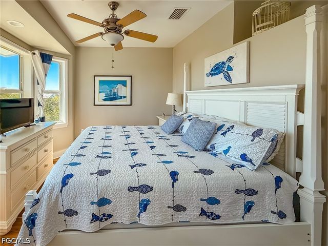 4460 Smugglers DR, Upper Captiva, FL 33924