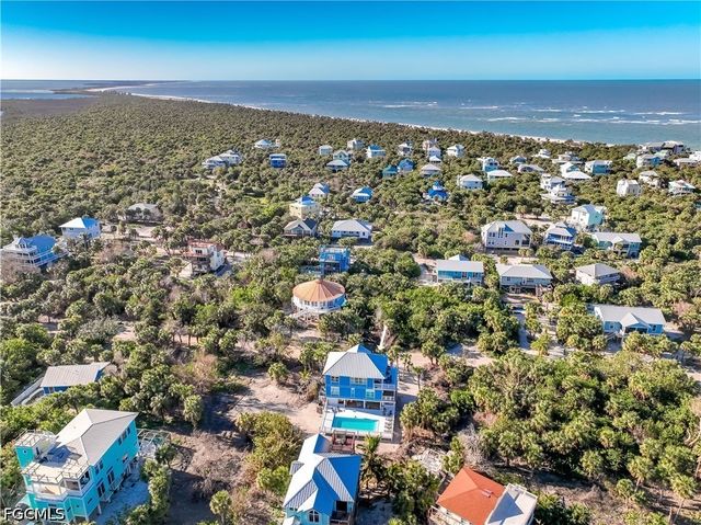4460 Smugglers DR, Upper Captiva, FL 33924