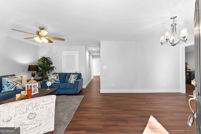 106 Sunset Lane, Newnan, GA 30263