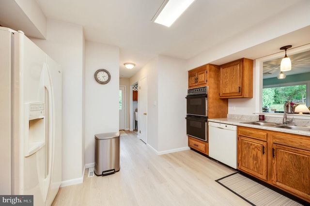 1120 RIVERVIEW DR, Reading, PA 19605