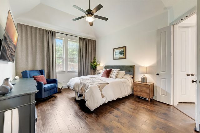 1048 Whisper Willows Drive, Fort Worth, TX 76052