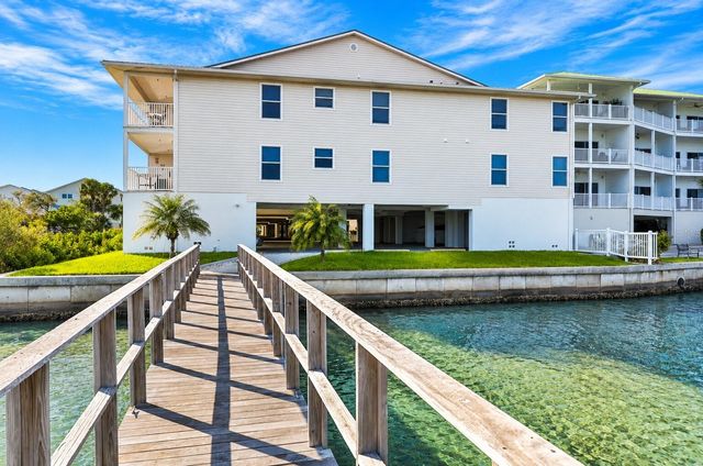 19811 GULF BOULEVARD 102, Indian Shores, FL 33785