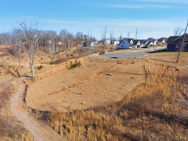 127 Courtney Springs Drive, Lynchburg, VA 24503