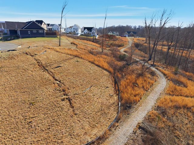 127 Courtney Springs Drive, Lynchburg, VA 24503