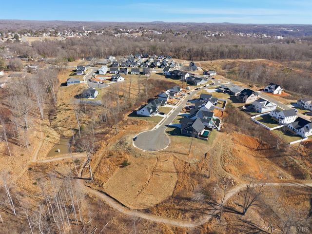 127 Courtney Springs Drive, Lynchburg, VA 24503