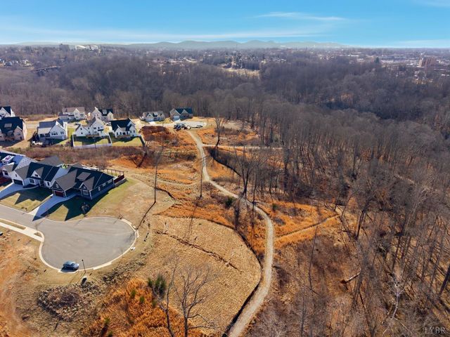 127 Courtney Springs Drive, Lynchburg, VA 24503