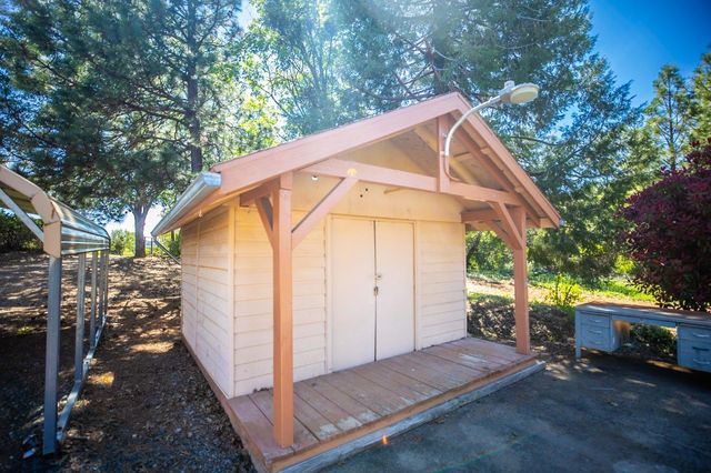 9401 Thomas Way, Oregon House, CA 95962