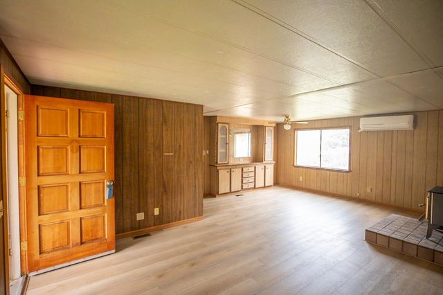 9401 Thomas Way, Oregon House, CA 95962