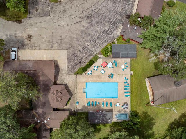 199 Cliffside Drive, Wisconsin Dells, WI 53965