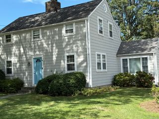 61 Richmond Hill Road, New Canaan, CT 06840