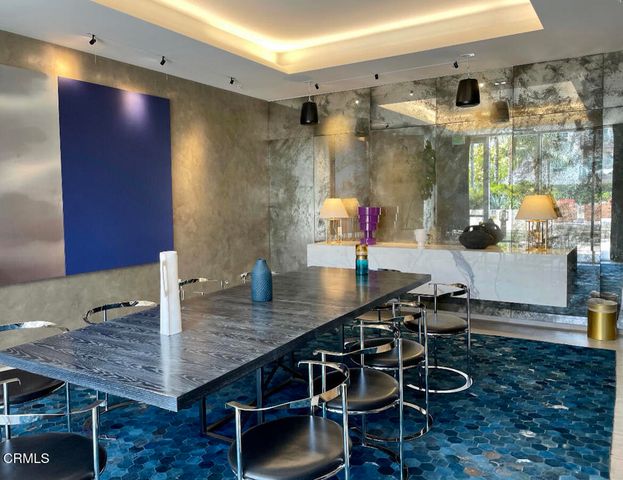 1050 S Grand Avenue 2004, Los Angeles, CA 90015