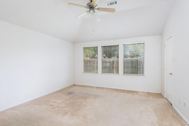 3508 Lasso Road, Fort Worth, TX 76262