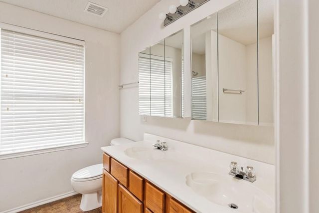 3508 Lasso Road, Fort Worth, TX 76262