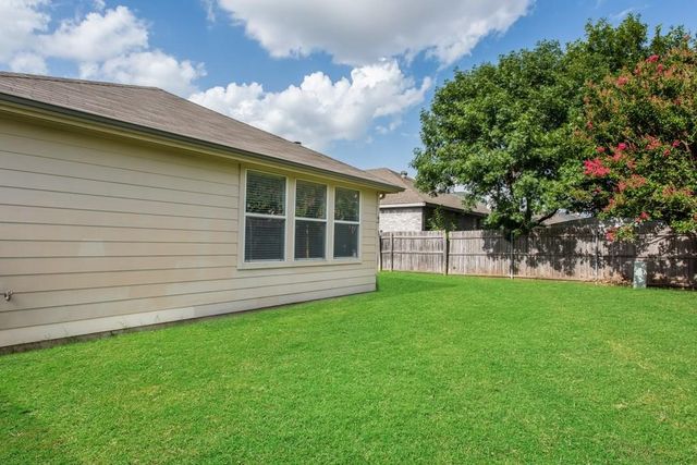 3508 Lasso Road, Fort Worth, TX 76262