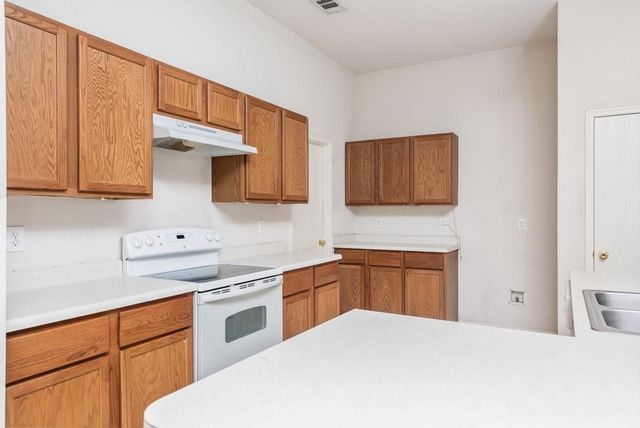 3508 Lasso Road, Fort Worth, TX 76262