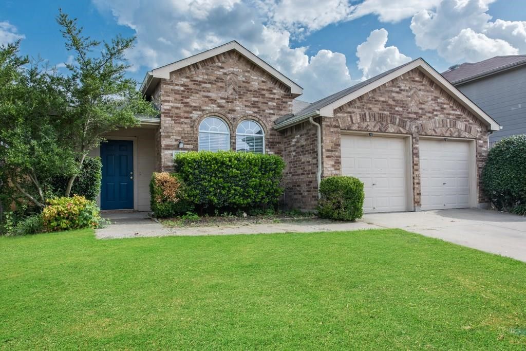 3508 Lasso Road, Fort Worth, TX 76262