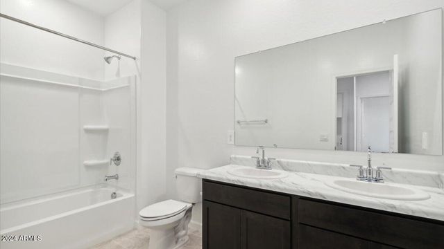 2761 W Sheppard Avenue, Apache Junction, AZ 85120