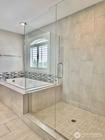 885 N Squire Drive, Ridgefield, WA 98642