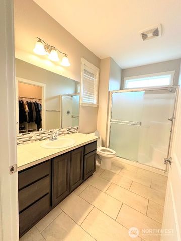 885 N Squire Drive, Ridgefield, WA 98642