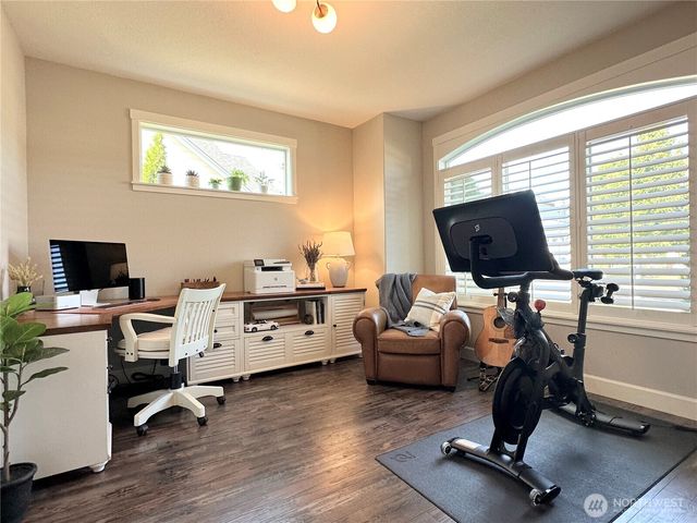 885 N Squire Drive, Ridgefield, WA 98642