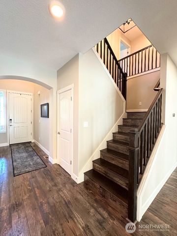 885 N Squire Drive, Ridgefield, WA 98642