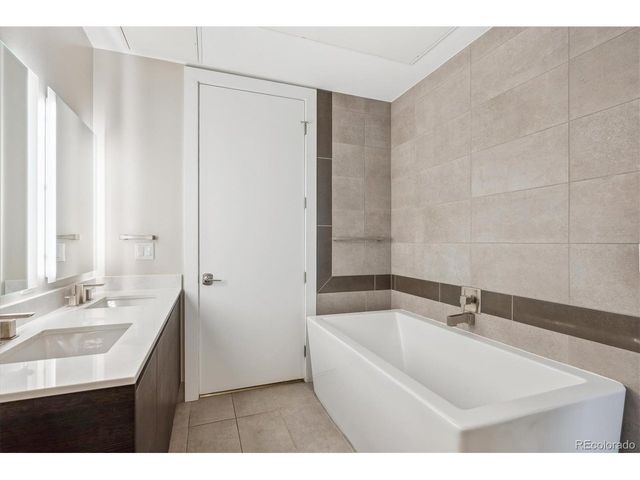 4200 W 17th Ave 223, Denver, CO 80204