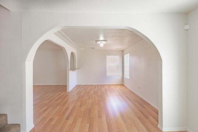 709 Noah Avenue SW, Albuquerque, NM 87121