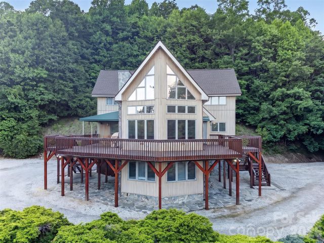 435 Allen Mountain Lane, Spruce Pine, NC 28777