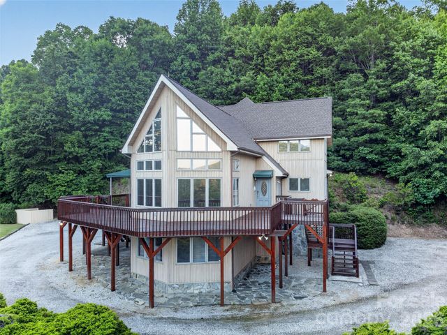 435 Allen Mountain Lane, Spruce Pine, NC 28777
