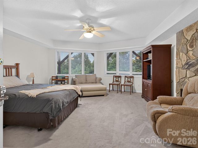 435 Allen Mountain Lane, Spruce Pine, NC 28777