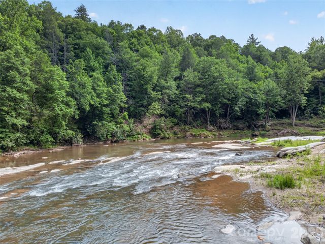 435 Allen Mountain Lane, Spruce Pine, NC 28777