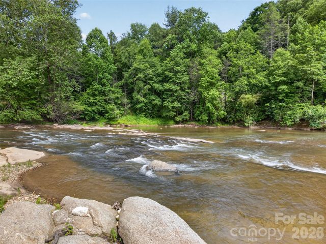 435 Allen Mountain Lane, Spruce Pine, NC 28777