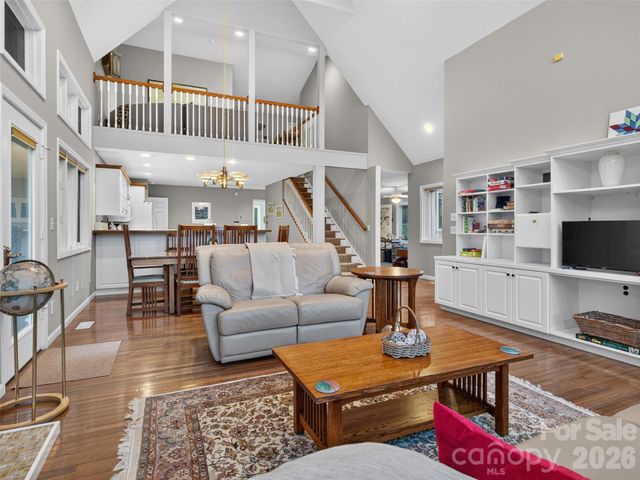 435 Allen Mountain Lane, Spruce Pine, NC 28777