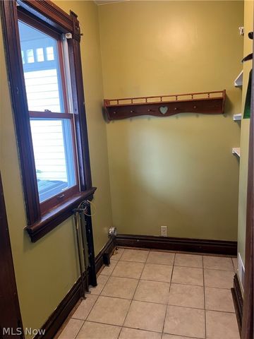 124 High Street, Marietta, OH 45750