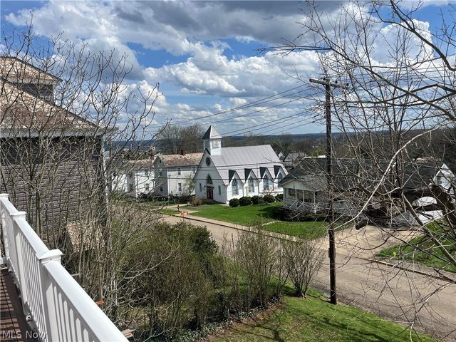 124 High Street, Marietta, OH 45750