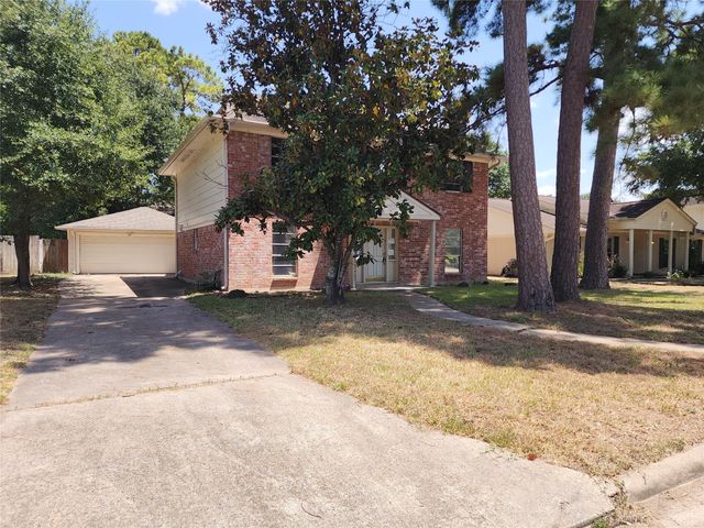11918 Holly Stone Drive, Houston, TX 77070