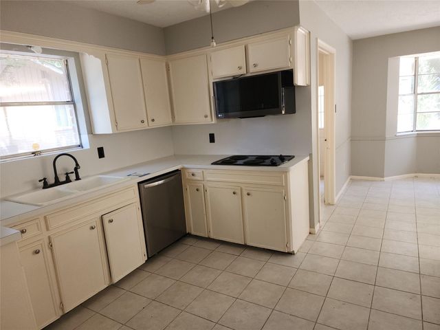 11918 Holly Stone Drive, Houston, TX 77070