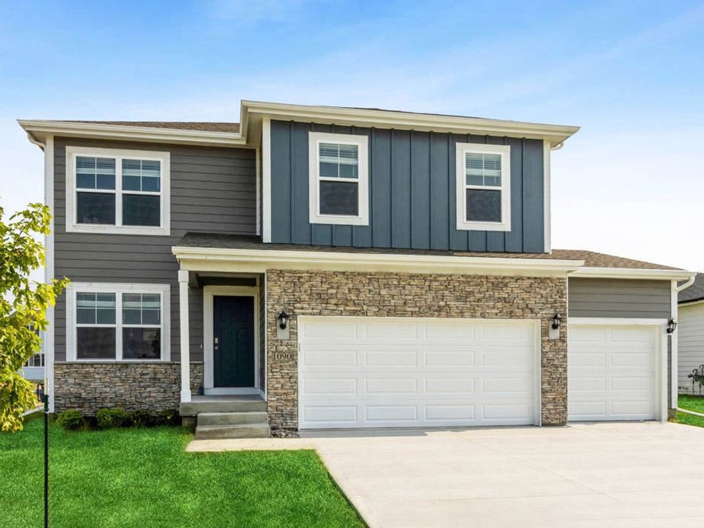 3917 Rueben Drive, Marion, IA 52302