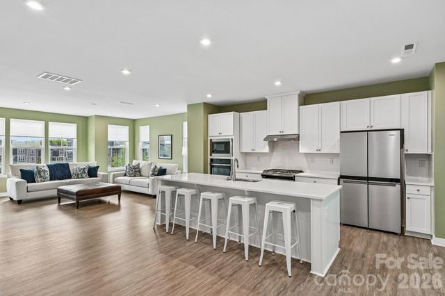 957 Portrush Lane, Tega Cay, SC 29708