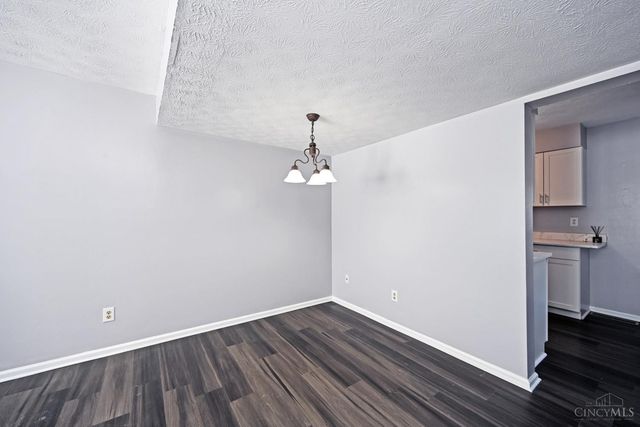 3433 Sunbury Lane, Colerain Twp, OH 45251