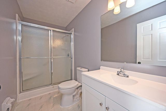 3433 Sunbury Lane, Colerain Twp, OH 45251